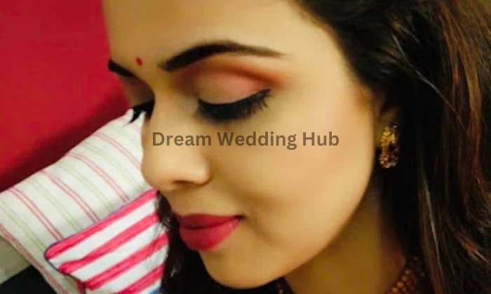 Ambika makeovers by Rajlaxmi Ghosalkar